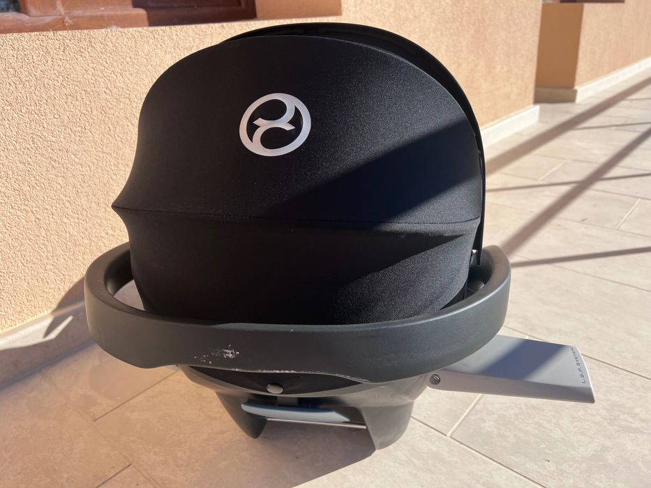 Детско столче за кола (кошница за бебе) Cybex Aton