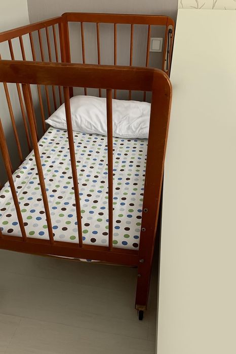 Манеж детский деревянный