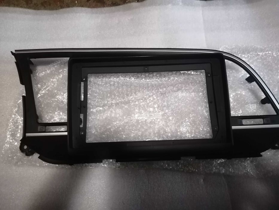rama navigatie hyundai elantra 2016 17 18