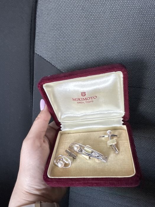 Mikimoto луксозен компелкт за риза и вратовръзка