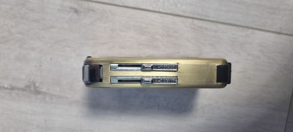 Bricheta cu tabachera Mercedes Benz