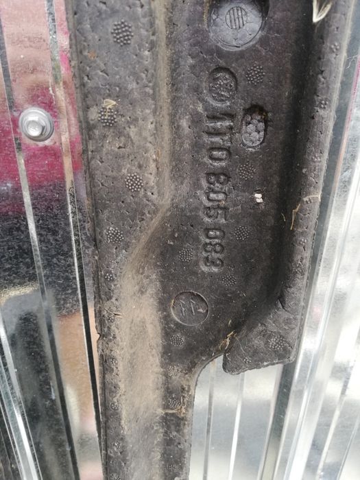 Grila bară față vw transporter t5,polo 9n3