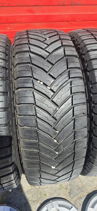 Всесезонни гуми 215 70 15С  джанти 5 118 15  Пежо, Ситроен, Фиат