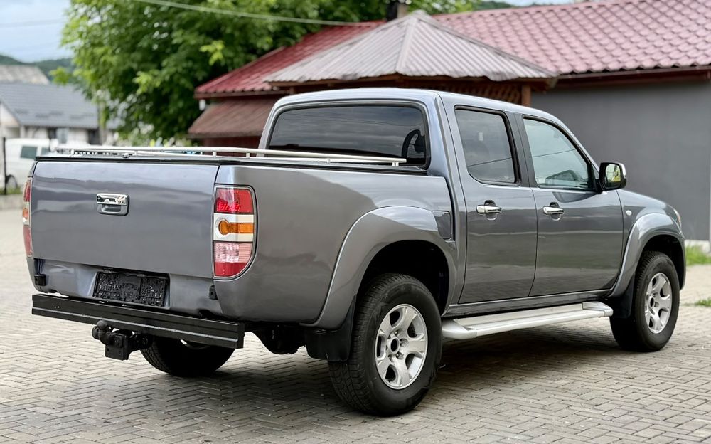 Mazda    BT 50    2.5d
