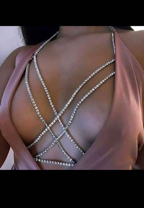 Нежно колие за тяло