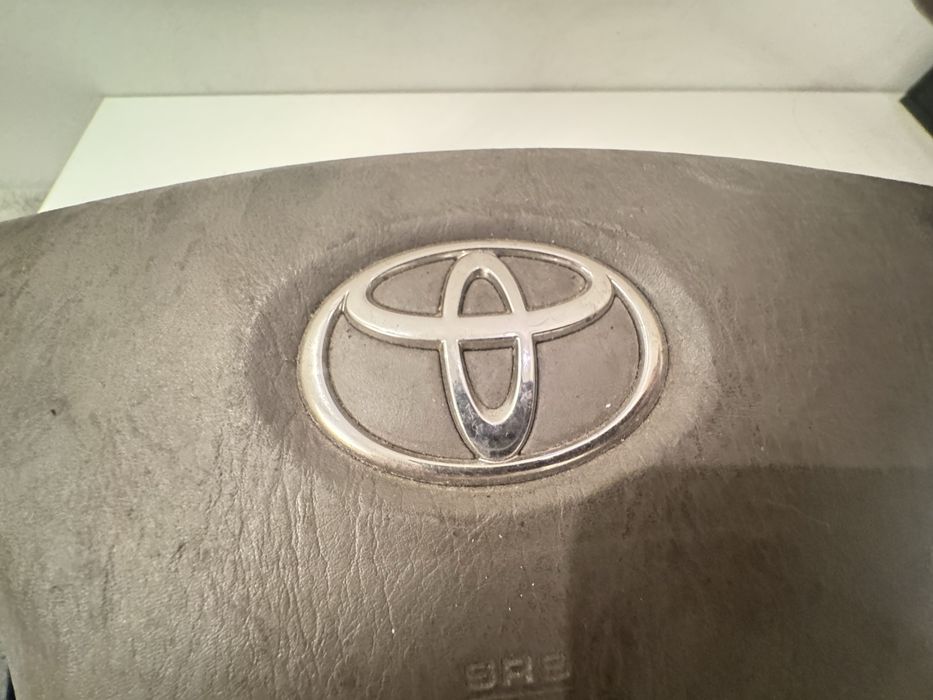 Руль дерево тойота