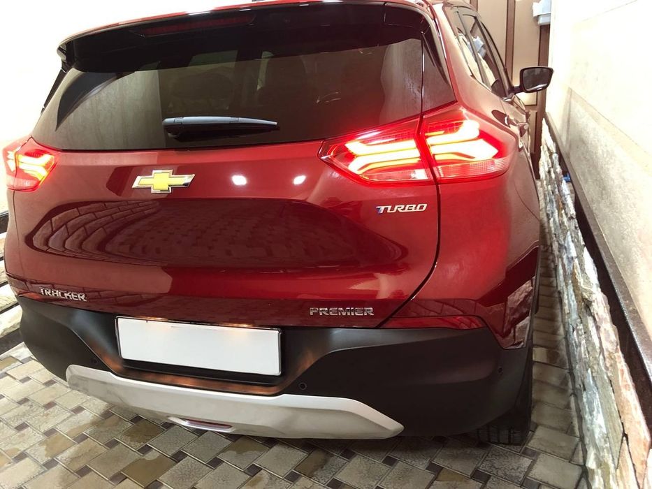 Tracker 2024 Premier plus