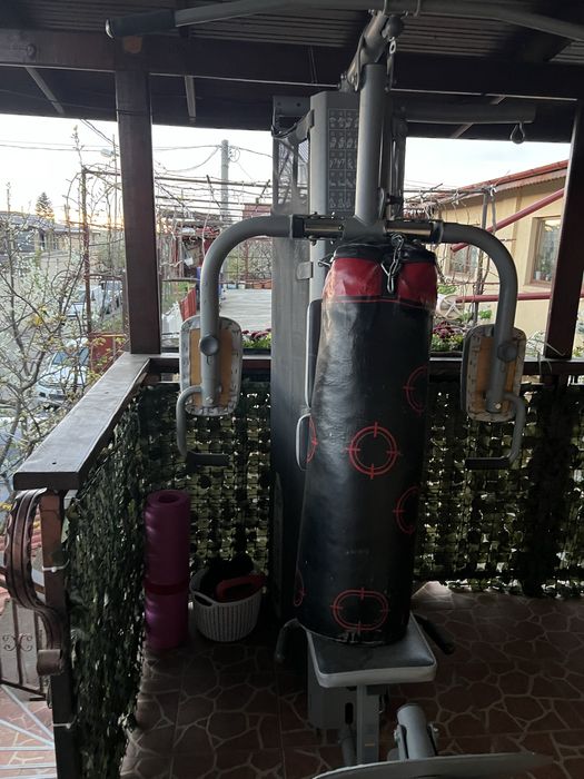 Aparat multifuncțional pentru fitness – ideal pentru antrenament acasă