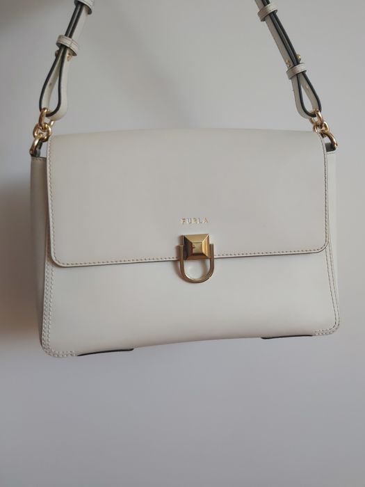 Furla Circe дамаска бяла чанта