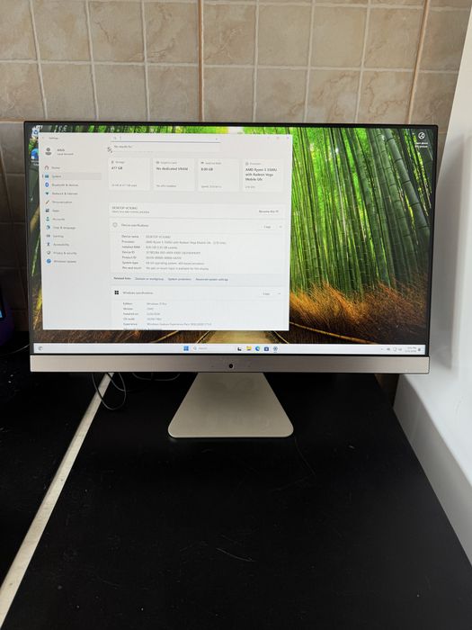 All in one Asus cu Ryzen 3500U