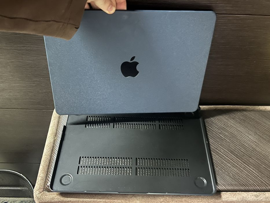 Чехол на macbook