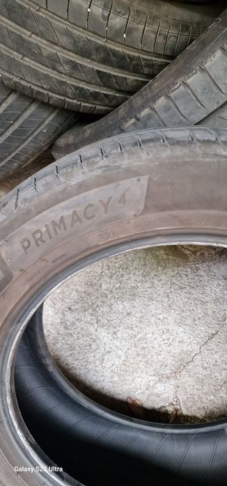 215/55/17 Michelin Primacy 4