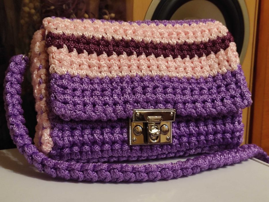 Ръчно изработени дамски чанти