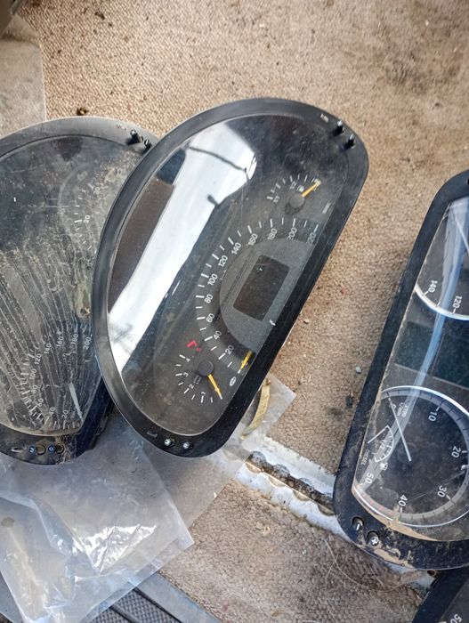 Ceasuri Mercedes vito și viano