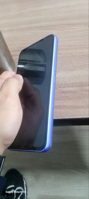 Samsung A54 sastayanasi yaxshi  8/256 tali ishlashi zor