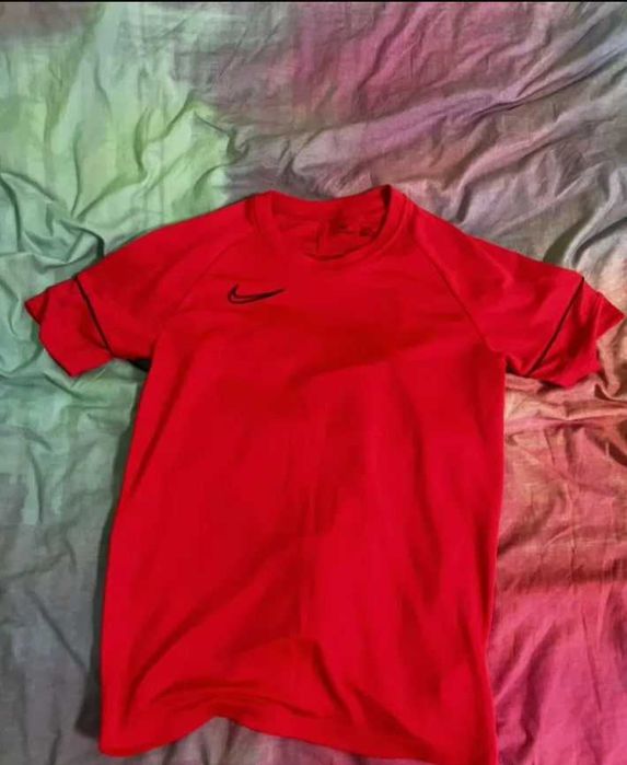 Tricouri Nike dri fit