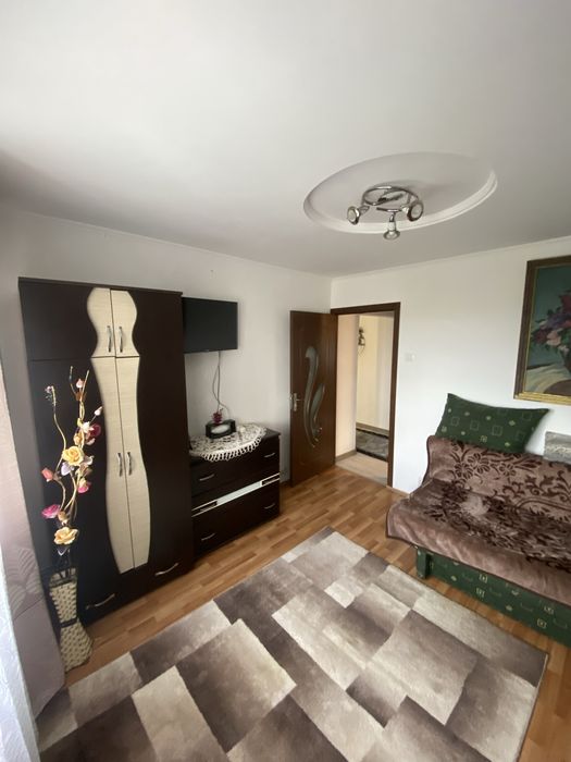 Dau in chirie apartament