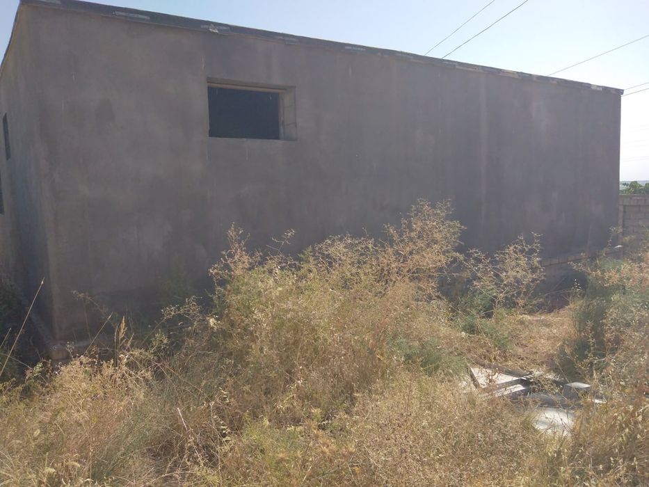 Продаётся  дачный  участок