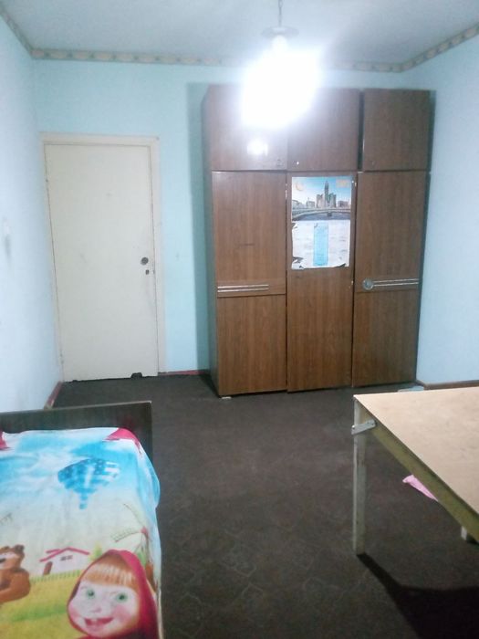 уй сотилади йулди устида