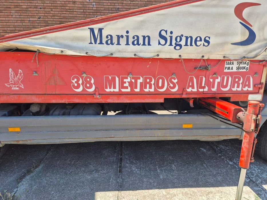 Вишка Хаспел Mercedes Atego