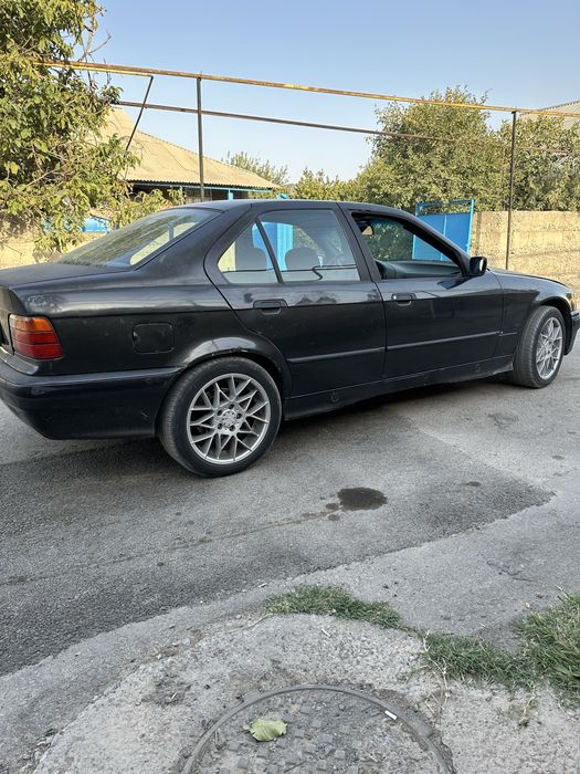 Бмв е36 обьем 2.5/1991г.