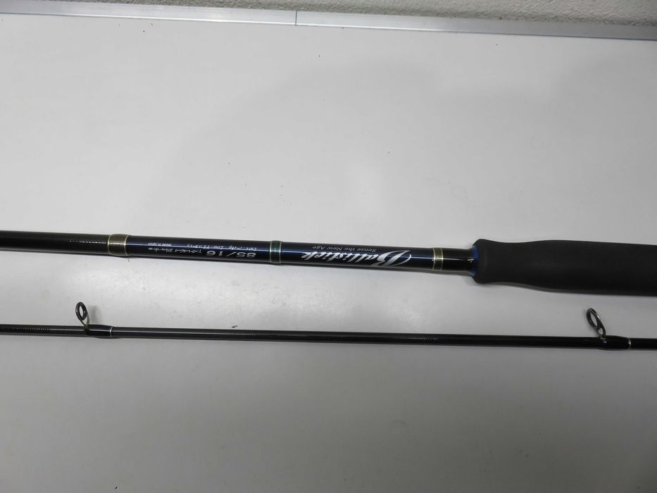 Спининг въдици Yamaga Ballistick 85/16 и Lazer Rainbow Spin