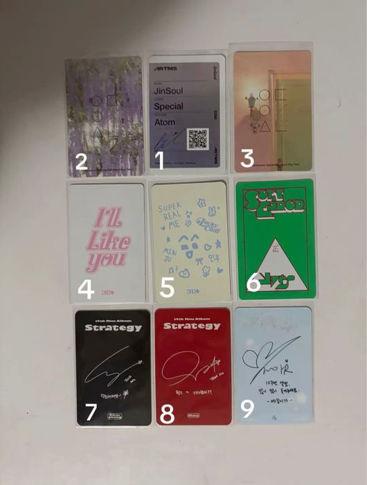 Loona, Twice, Red velvet, illit photocards