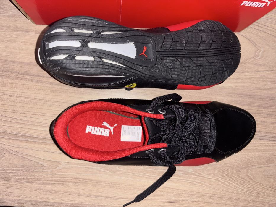 Обувки на Puma-Ferrari