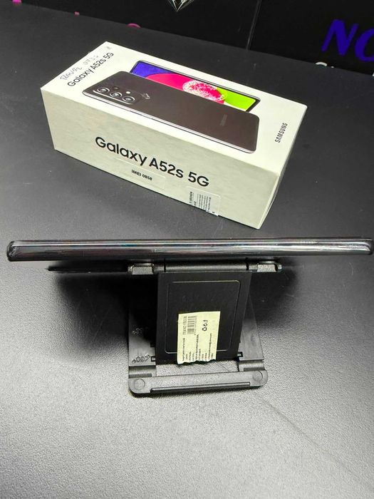 Samsung Galaxy A52s 5G, Ca nou