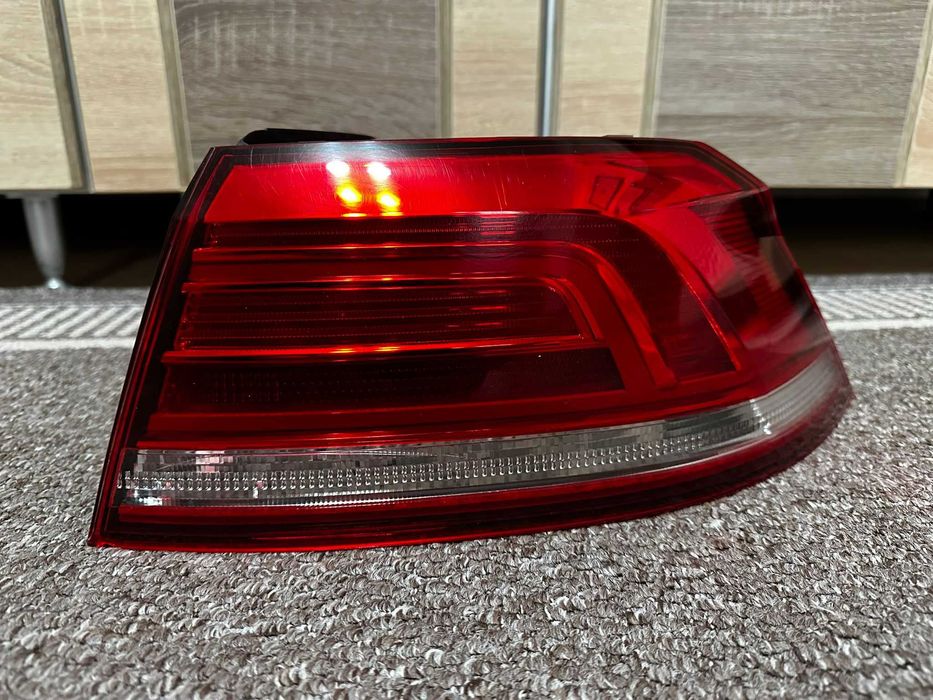 Stopuri spate VW Passat B8 Sedan/Berlina