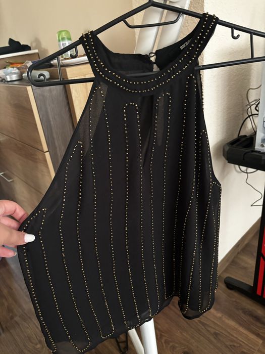 Maieu elegant cu bilute aurii