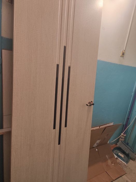 продам двери межкомнатные