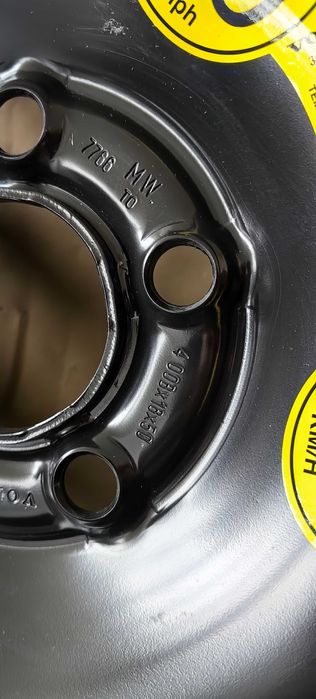 VOLVO патерица S60 S80 V70 XC70 18" PIRELLI