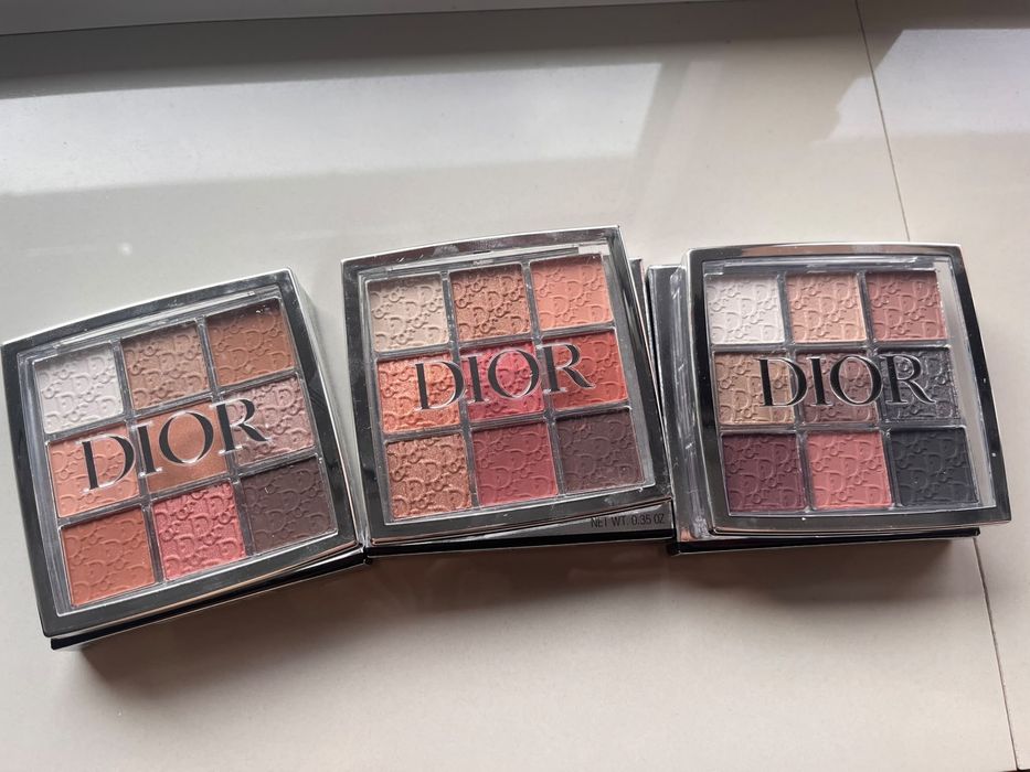 Vand produse de make up
