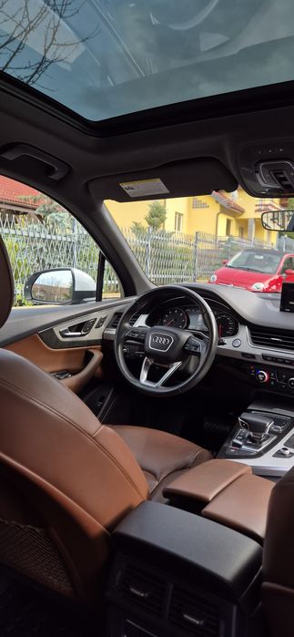 AUDI Q7  / 2019  / 7 locuri .