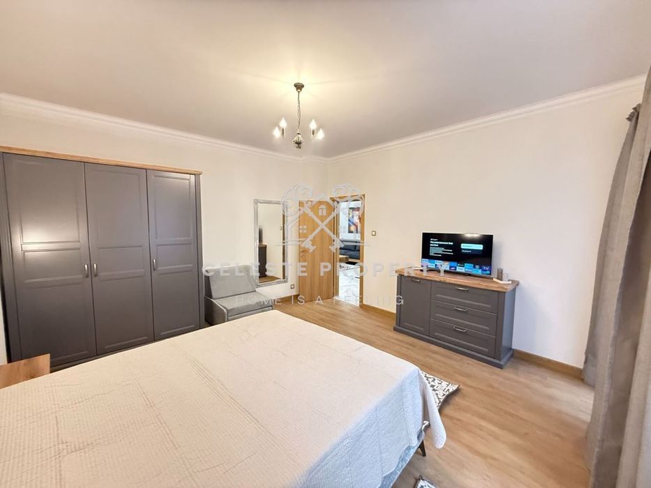 Дава се под наем Тристаен апартамент в София, Център - 120 кв.м за 2224.11 € - Снимка #3