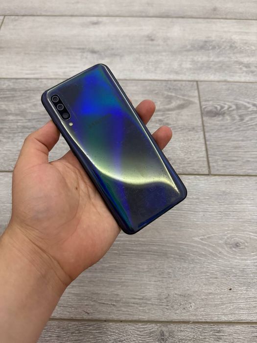 Samsung a70 128 Skidkada