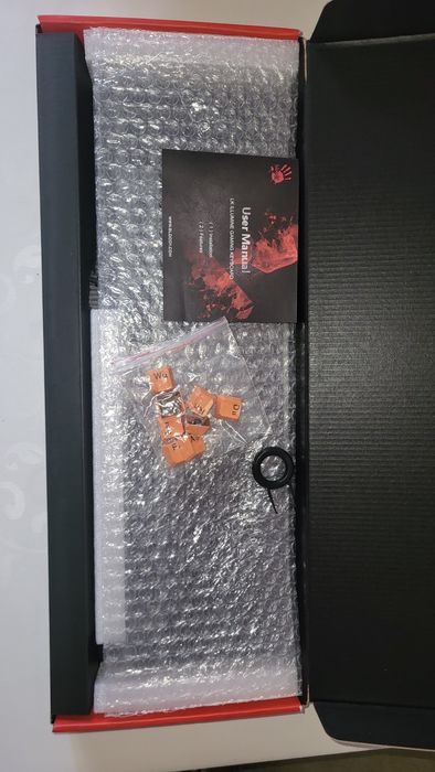 Продаю клавиатуру  bloody B760