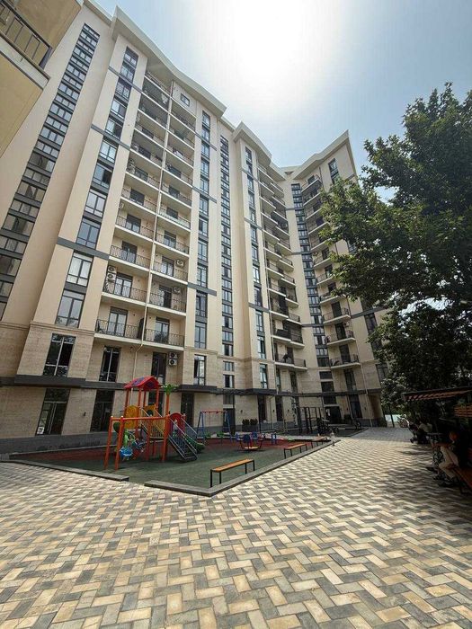 Метро Buyuk Ipak Yoli М.Горький 2-линия 140м2 с террасой потолки 4.5м
