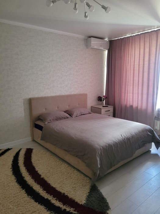 Продам кровать  160 на 200