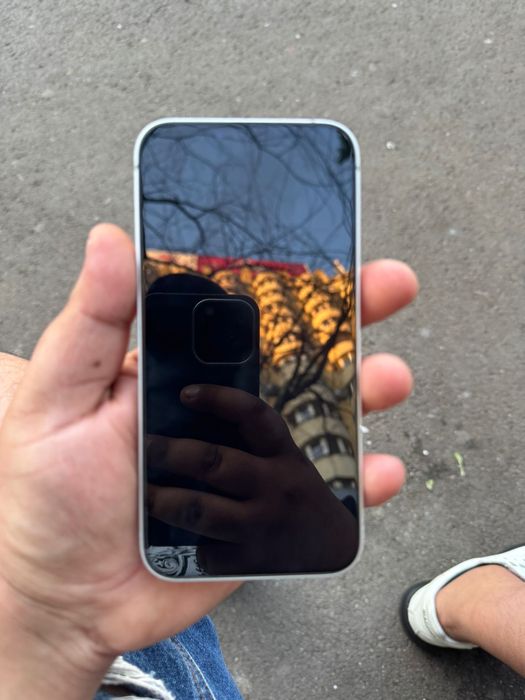Iphone 16 e urgent