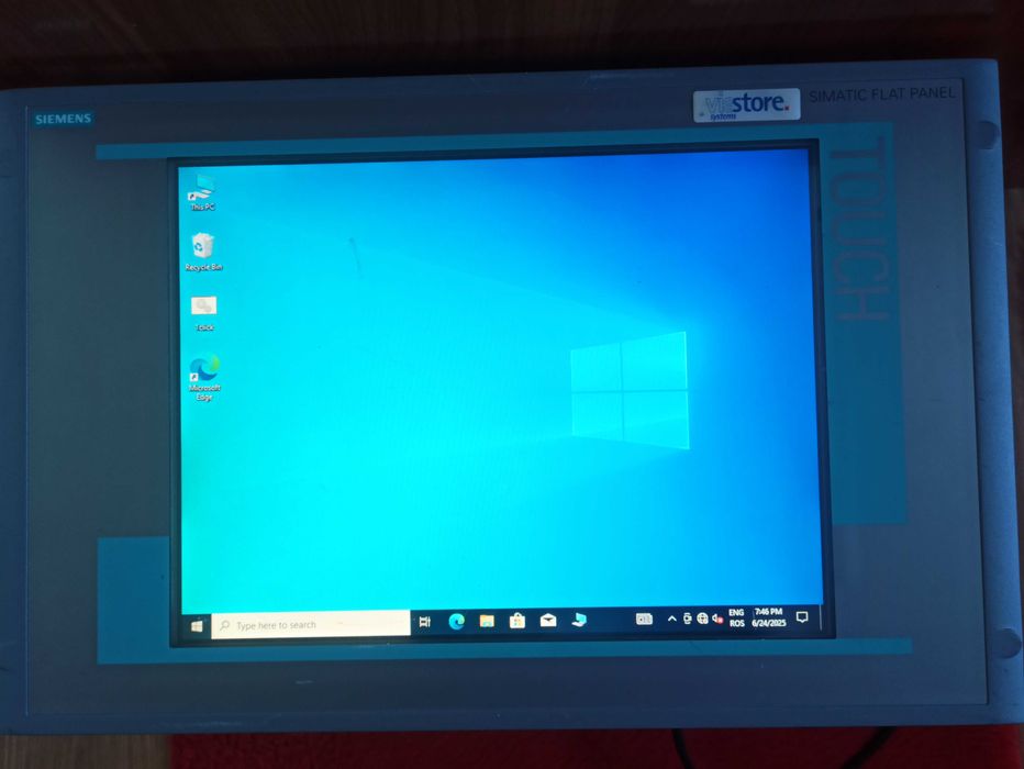Panou industrial Siemens si calculator industrial IPC827C