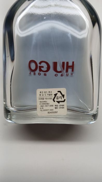 Парфюм Hugo Boss.