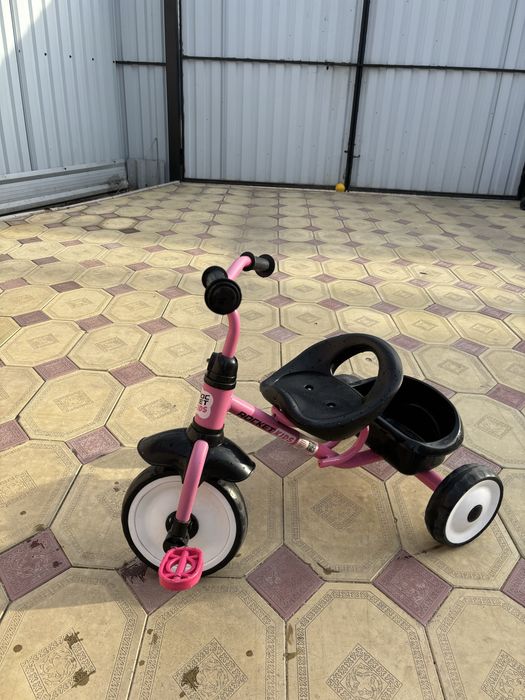 Детский велосипед (трёхколёсный)