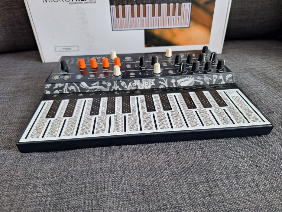 Arturia Microfreak