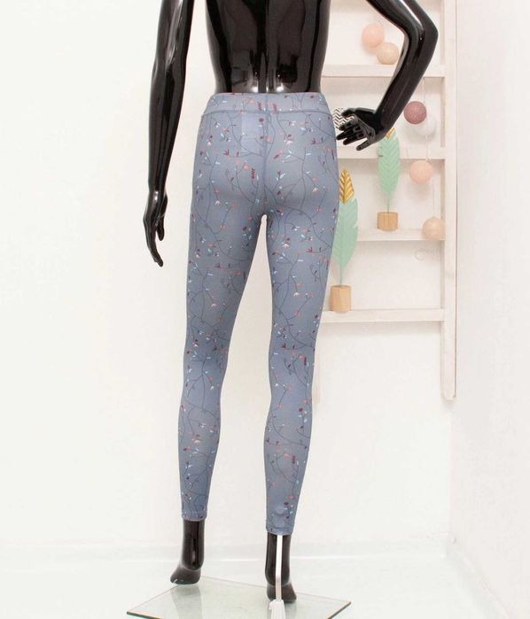 Kari Traa дамски клин сив цветя за фитнес спорт термо бельо XS