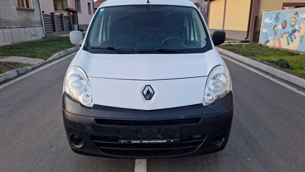 Рено Канго Макси