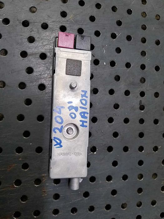 Modul amplificator antena mercedes c class w204 a2048205589