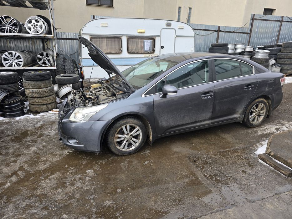 Dezmembrez Toyota Avensis T27 2.0 d an 2012 93KW cod 1AD-FTV