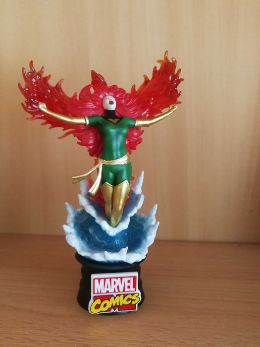 Vand figurina Phoenix D-Stage